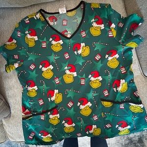 LARGE, GRINCH SCRUB TOP!